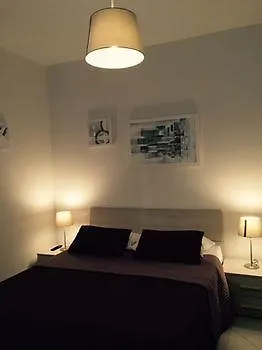 Academy House 게스트하우스 피사